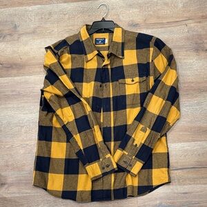 United By Blue Men's Yellow and Black Plaid Shirt